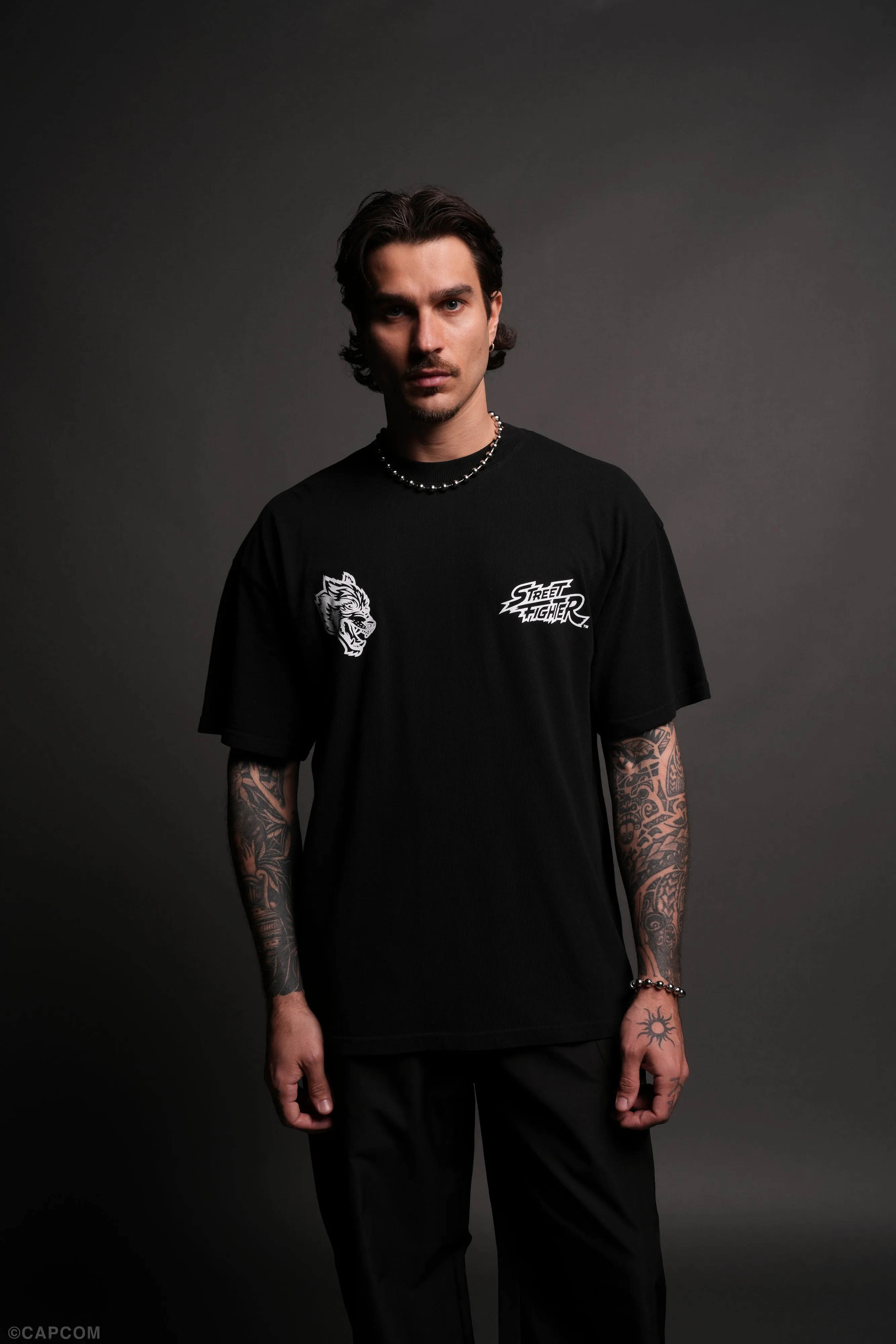 Iron Heart "Premium" Oversized Tee in Black