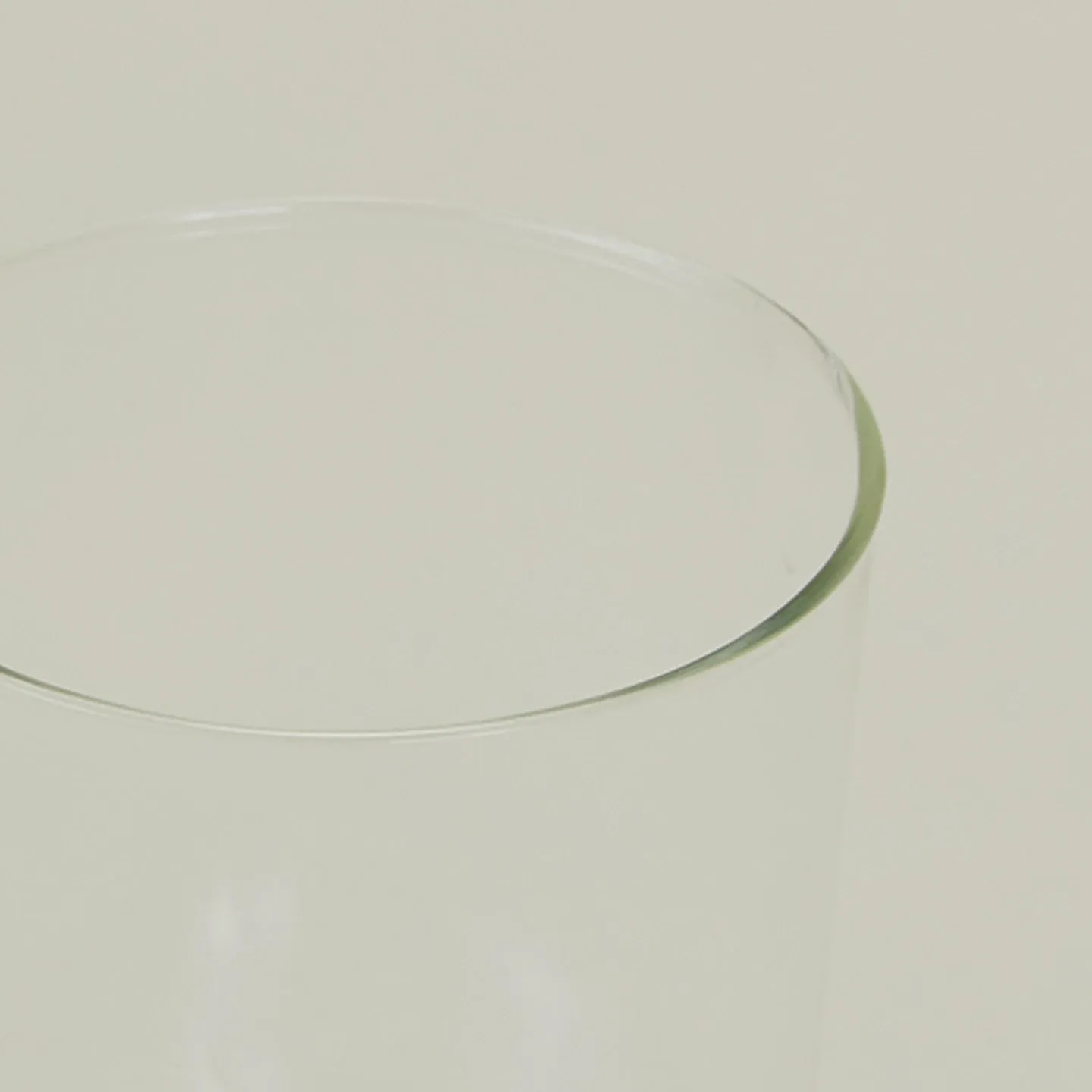 Small Essential Glassware Set of 4 (Clear)